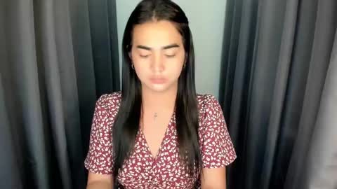 alovelydollnica online show from February 16, 2025, 4:32 pm