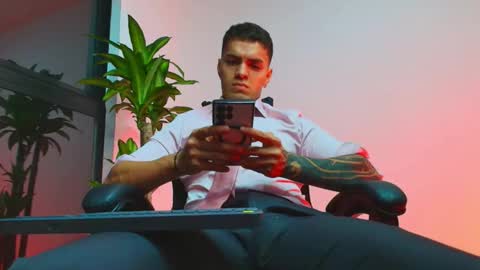 alpha_dominus_ online show from March 18, 2026, 4:26 am