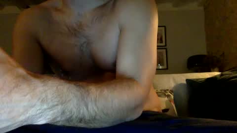 LLBDX online show from December 4, 2024, 8:29 pm