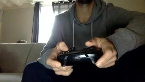 LLBDX online show from December 9, 2024, 10:11 am