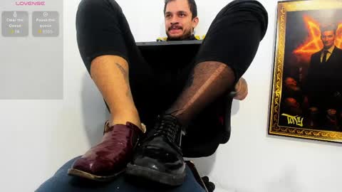 Snapshot of alpha_paganni chatting on April 6, 2026, 5:03 pm alpha paganni online show from April 6, 2026, 5:03 pm