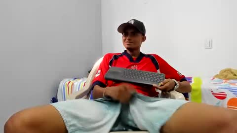 Snapshot of alpha_smit chatting on January 26, 2025, 7:31 pm alpha smit online show from January 26, 2025, 7:31 pm