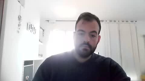 alphabeardx online show from November 14, 2025, 12:04 pm