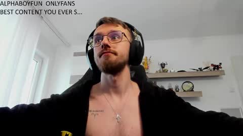 Snapshot of alphaboyfun chatting on January 15, 2026, 7:35 am Andi online show from January 15, 2026, 7:35 am