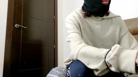 alphafindomhot online show from December 1, 2025, 8:14 pm