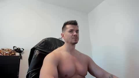 Snapshot of alphagodleatherking92 chatting on February 19, 2026, 10:22 am LeatherMaster online show from February 19, 2026, 10:22 am