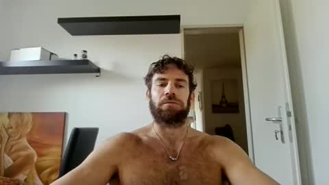 alphah_hunk online show from November 5, 2025, 11:21 am