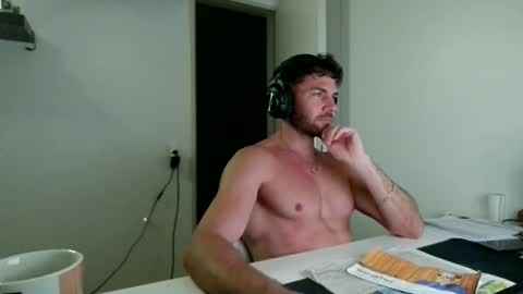 alphah_hunk online show from March 6, 2026, 5:42 pm