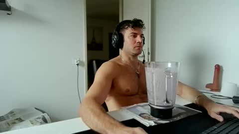 alphah_hunk online show from March 30, 2026, 11:22 am