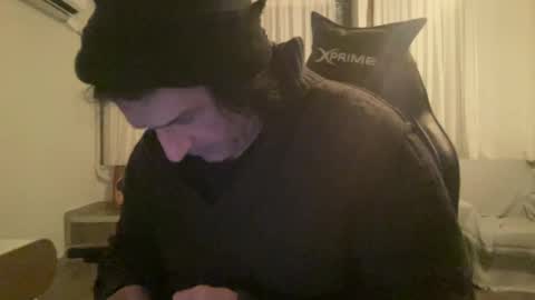 AlphAndre online show from February 13, 2025, 6:05 pm