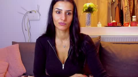 Snapshot of alphaqueenx chatting on February 23, 2026, 11:13 pm Michelle online show from February 23, 2026, 11:13 pm