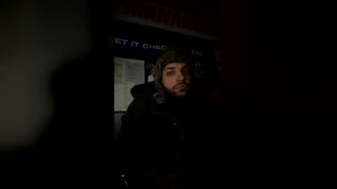 alrifaisuhaib6 online show from December 17, 2025, 3:12 am