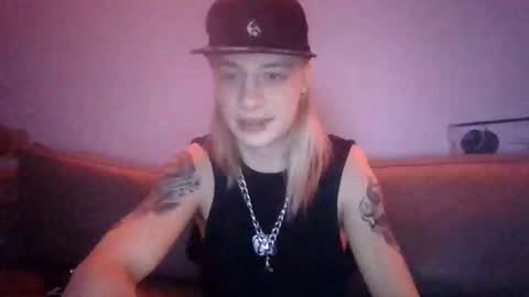 altboy010 online show from January 13, 2026, 5:18 pm