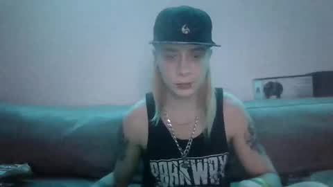 altboy010 online show from January 15, 2026, 2:16 am