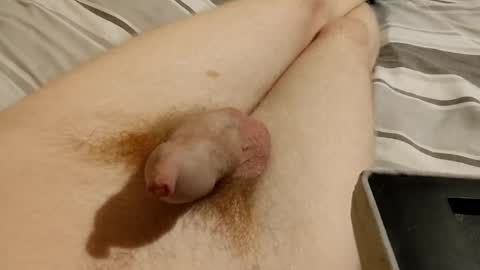 Snapshot of altbruh chatting on March 7, 2025, 4:13 am Altbruh online show from March 7, 2025, 4:13 am