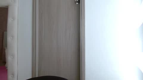 Snapshot of alterego1__ chatting on February 24, 2025, 6:36 pm Alter online show from February 24, 2025, 6:36 pm