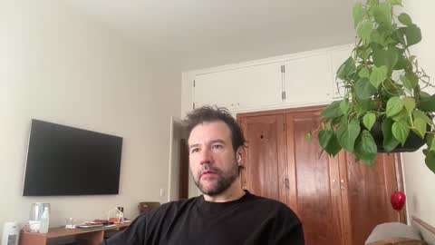 Snapshot of alto1e90br chatting on October 20, 2025, 1:33 pm alto1e90br online show from October 20, 2025, 1:33 pm