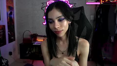 Sofie Kimino online show from March 9, 2025, 6:06 am