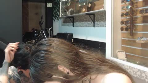 Snapshot of alucardcarmilaa chatting on October 4, 2025, 2:53 am Alucard Carmila online show from October 4, 2025, 2:53 am
