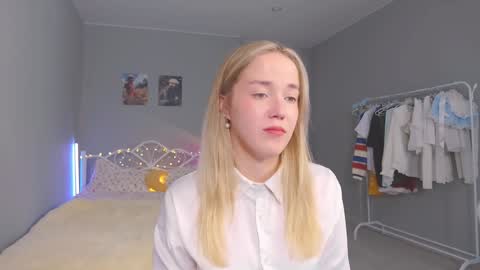 Snapshot of aluntick chatting on December 6, 2024, 2:06 pm Amelia NEXT STREAM online show from December 6, 2024, 2:06 pm