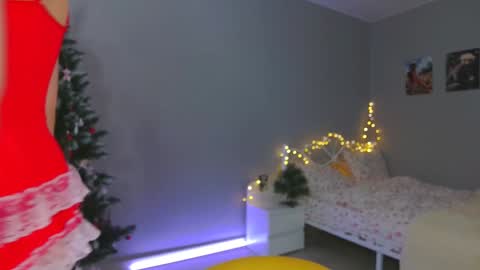 Snapshot of aluntick chatting on December 29, 2024, 1:38 pm Amelia NEXT STREAM online show from December 29, 2024, 1:38 pm