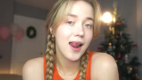 Snapshot of aluntick chatting on December 22, 2025, 1:52 pm Amelia NEXT STREAM online show from December 22, 2025, 1:52 pm