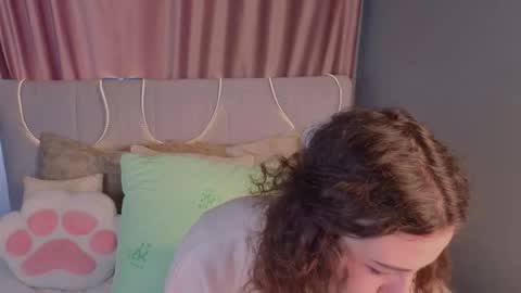 Snapshot of alvanalbach chatting on September 19, 2025, 8:38 am alvanalbach online show from September 19, 2025, 8:38 am