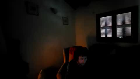 Snapshot of alvarooo1111 chatting on February 7, 2026, 11:14 am Balearicsex11 online show from February 7, 2026, 11:14 am