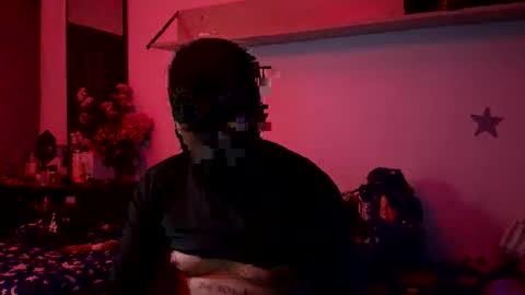 Snapshot of alvisblue chatting on November 14, 2025, 7:29 am Alvisblue online show from November 14, 2025, 7:29 am