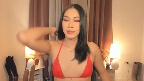 alwina_williams online show from April 4, 2026, 6:55 am