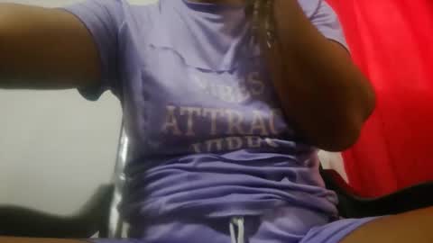 analia online show from October 19, 2025, 6:19 pm