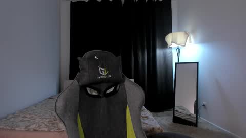 Anna online show from December 29, 2024, 7:53 pm