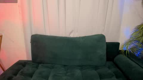 Snapshot of alysiasun chatting on February 2, 2026, 1:26 am Alysia online show from February 2, 2026, 1:26 am