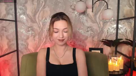 Alysia online show from April 19, 2026, 12:00 am