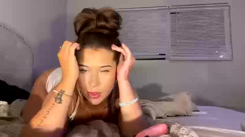 Snapshot of alyssaortega chatting on October 15, 2025, 5:18 am alyssaortega online show from October 15, 2025, 5:18 am