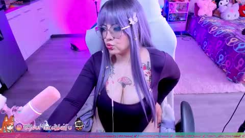 Snapshot of alyssaromanova chatting on February 4, 2026, 9:20 pm . Monday to Saturday at 10pm and 6am Colombia time online show from February 4, 2026, 9:20 pm