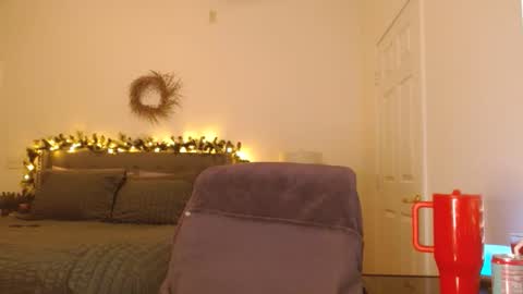 Snapshot of alyssiaamorexo chatting on December 2, 2025, 4:35 pm Alyssiaamorexo online show from December 2, 2025, 4:35 pm