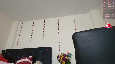 Snapshot of amabella_w chatting on February 15, 2025, 10:52 pm Isabella online show from February 15, 2025, 10:52 pm