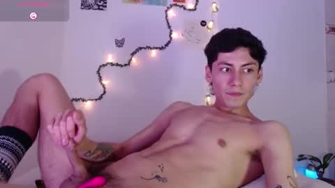 Snapshot of amad696 chatting on January 15, 2025, 1:34 am Amad Passer x guests   Independent model online show from January 15, 2025, 1:34 am