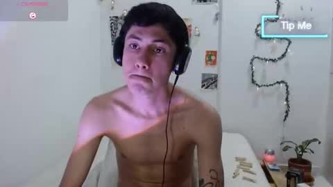 Snapshot of amad696 chatting on February 4, 2025, 1:23 am Amad Passer x guests   Independent model online show from February 4, 2025, 1:23 am