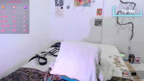 Snapshot of amad696 chatting on February 5, 2025, 8:57 pm Amad Passer x guests   Independent model online show from February 5, 2025, 8:57 pm