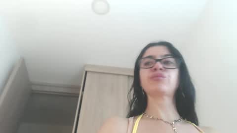 valentia online show from January 19, 2026, 2:59 am