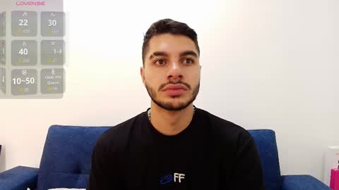 Snapshot of amadeo_wild chatting on February 7, 2026, 2:43 pm Amadeo Wild online show from February 7, 2026, 2:43 pm