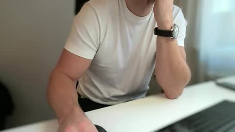 Snapshot of amadeos12345 chatting on February 9, 2026, 11:36 am amadeos12345 online show from February 9, 2026, 11:36 am