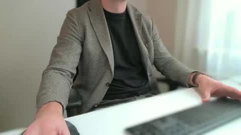 Snapshot of amadeos12345 chatting on February 16, 2026, 10:11 am amadeos12345 online show from February 16, 2026, 10:11 am