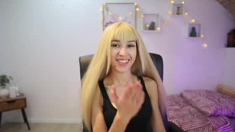 Snapshot of amai__liu chatting on November 2, 2025, 7:16 pm Amai Liu online show from November 2, 2025, 7:16 pm