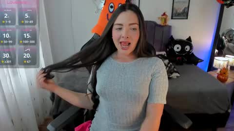 Snapshot of amaia_monet chatting on October 23, 2025, 7:56 pm Hi Im AmaiaHelp me reach 100 likes online show from October 23, 2025, 7:56 pm