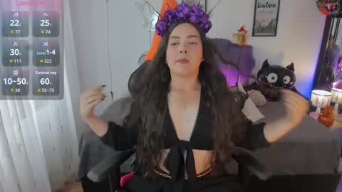 Snapshot of amaia_monet chatting on October 31, 2025, 7:48 pm Hi Im AmaiaHelp me reach 100 likes online show from October 31, 2025, 7:48 pm