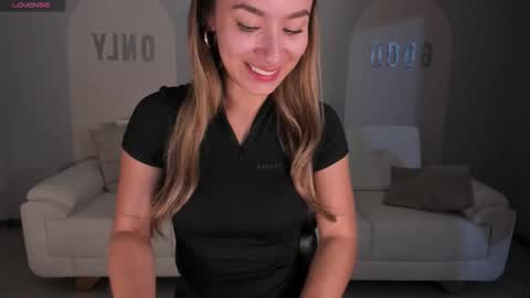 Snapshot of amaiahaywood chatting on October 31, 2025, 7:59 pm Amaia Haywood online show from October 31, 2025, 7:59 pm