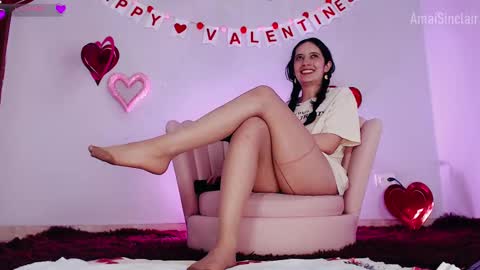 Snapshot of amaisinclair chatting on February 13, 2025, 12:21 pm Amai Sinclair online show from February 13, 2025, 12:21 pm